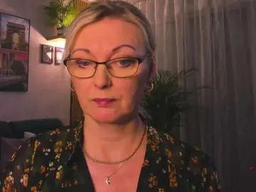 Bongacams Watch Live Sex Cams of SoftVANESSA