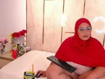 Bongacams Best Webcam of BBWHijab