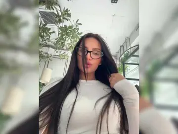 Bongacams Live Sex of sweetkira25