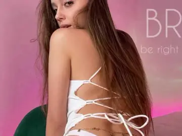 Bongacams Watch Live Sex Cams of MaybeBabeTV