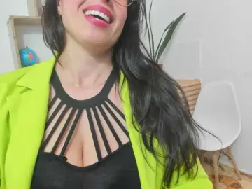 Bongacams Private Sex Chat of katherine-blair