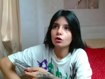 Bongacams Live Sex Cam of TheSluttyFox