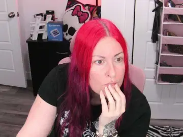Bongacams Free Porn Cam of gennyrock