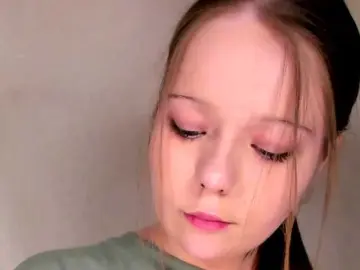Bongacams Live Porn of MelMooon