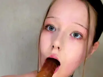 Bongacams Free Live Porn of MelMooon