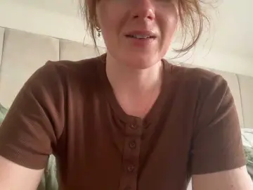 Bongacams Live Porn of REDHEADROSIE