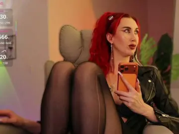 Bongacams Live Sex Cam of -redalexa-