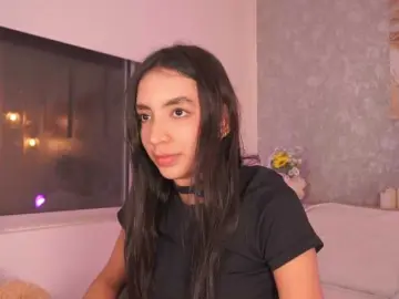 Bongacams Sex Cam of LillyThomps