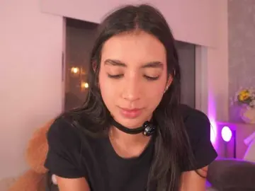 Bongacams Live Sex Cam of LillyThomps