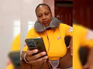 Bongacams Sex Cam of CandyLove