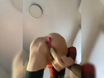 Bongacams Sex Cam of MilenaStarX