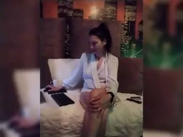 Bongacams Best live sex cam show of Karolina7777star