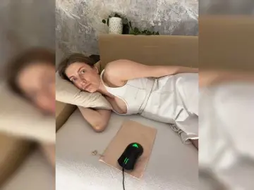 Bongacams Free Live Porn of Incredible123