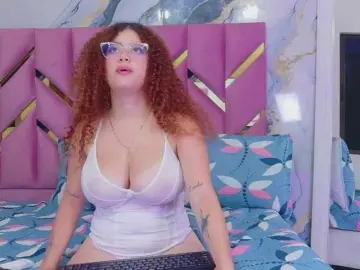 Bongacams Adult Webcam of HoneyHips