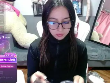 Bongacams Adult Video Chat of Maggie-Fox