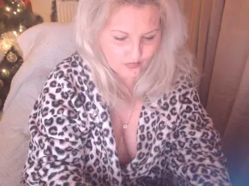 Bongacams Sex Cam of DivineBlond