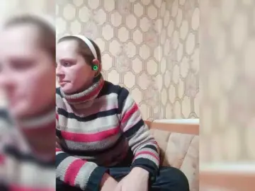 Bongacams Free Porn Cam of REPTILIAY