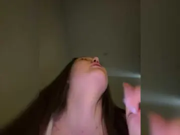 Bongacams Live Sex Cam of SweetyW-