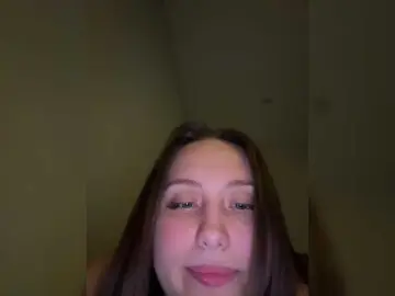 Bongacams Live Sex Cam of SweetyW-