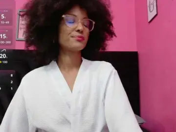 Bongacams Sex Cam of fitsexxyebony