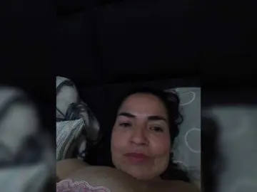 Bongacams Watch Live Sex Cams of Berseker-