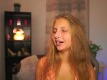 Bongacams Free Porn Cam of emmiemurray
