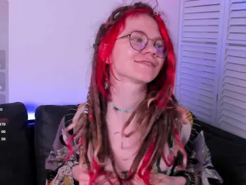 Bongacams Free Porn Cam of Rin-Skylar