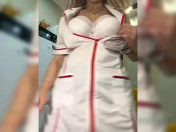 Bongacams Watch Live Sex Cams of Pink-Lips