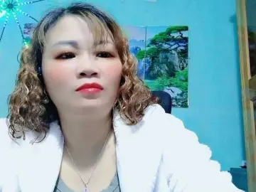 Bongacams Live Sex Cam of Linhanhsex2k