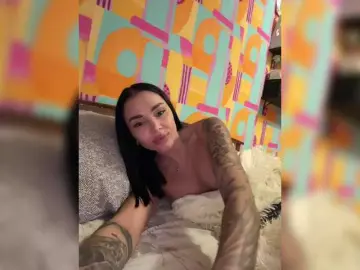 Bongacams Sex Chat of Bianka-strip