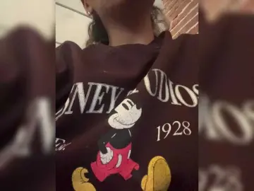 Bongacams Free Live Porn of EmilyLeah