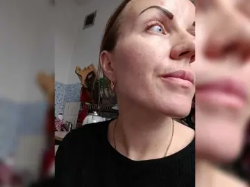 Bongacams Nude Webcam of Alenushka888