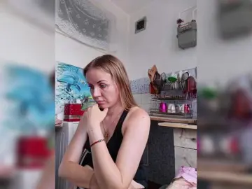 Bongacams Free Live Porn of Alenushka888