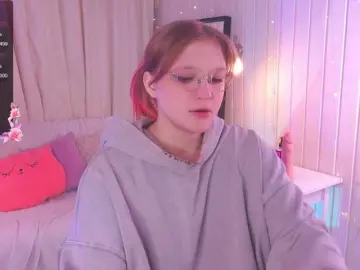 Bongacams Watch Live Sex Cams of CrazyWine