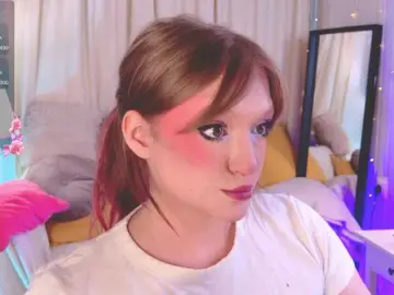 Bongacams Live Sex Cam of CrazyWine