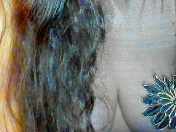 Bongacams Nude Webcam of SexQueen11