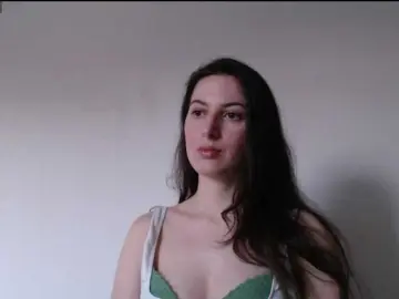 Bongacams Free Porn Cam of Hot-lina