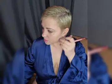 Bongacams Adult Video Chat of --ALEKSA-
