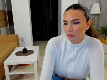 Bongacams Free Porn Cam of BellaaDona