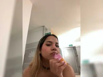 Bongacams Live Sex Cam of MeganRosse1