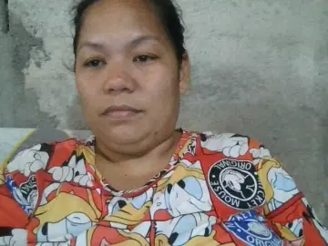 Bongacams Sex Cam of PinayHotMom