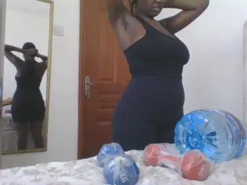 Bongacams Best live sex cam show of Lucia-1