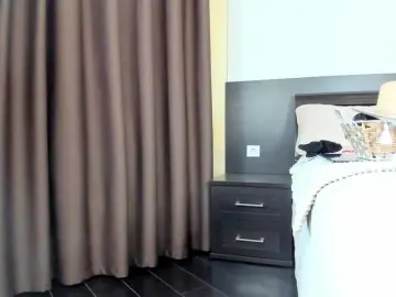 Bongacams Watch Live Sex Cams of HairyCrotch