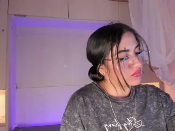 Bongacams Free Porn Cam of BellaBroocks