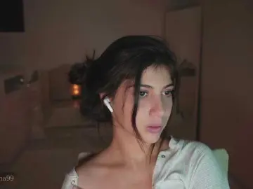 Bongacams Watch Live Sex Cams of -catt-