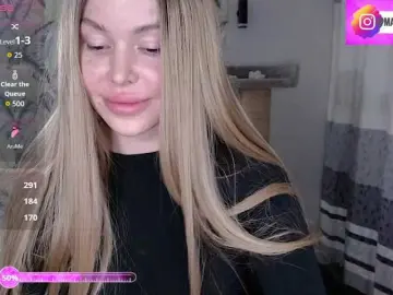 Bongacams Sex Chat of Foxymoxy19