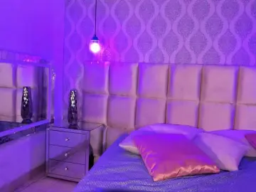 Bongacams Free Live Porn of EvelynBrooks