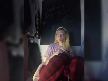 Bongacams Free Live Porn of Mollymonroe