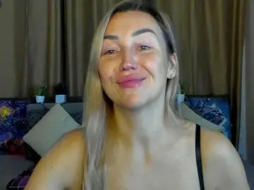 Bongacams Adult Webcams of Jullyblondkiss