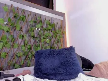 Bongacams Free Live Porn of itswet-horny